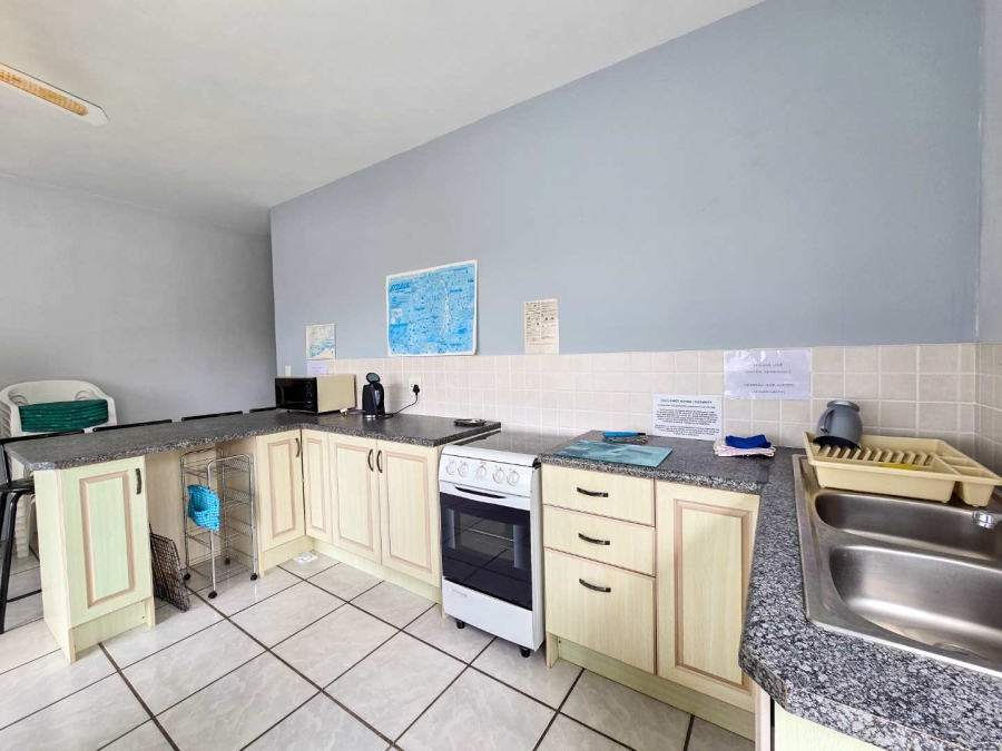 4 Bedroom Property for Sale in Stilbaai Wes Western Cape